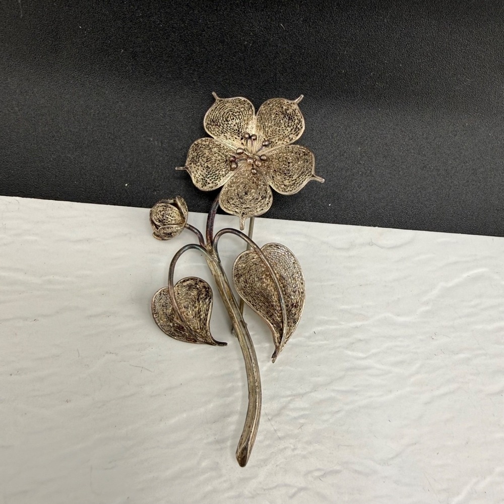 Vintage Estate Spun Silver Flower Brooch Filigree Silver Floral Pin